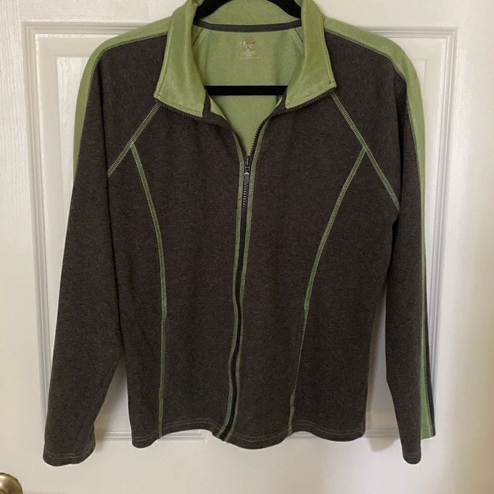 SB Active Zip-up Jacket, Green and Gray, Size Medium